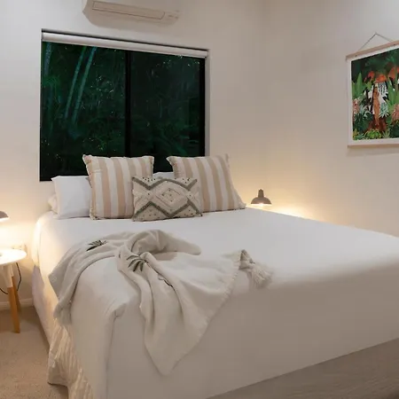 The Palms - By Whitsunday Holidays-2